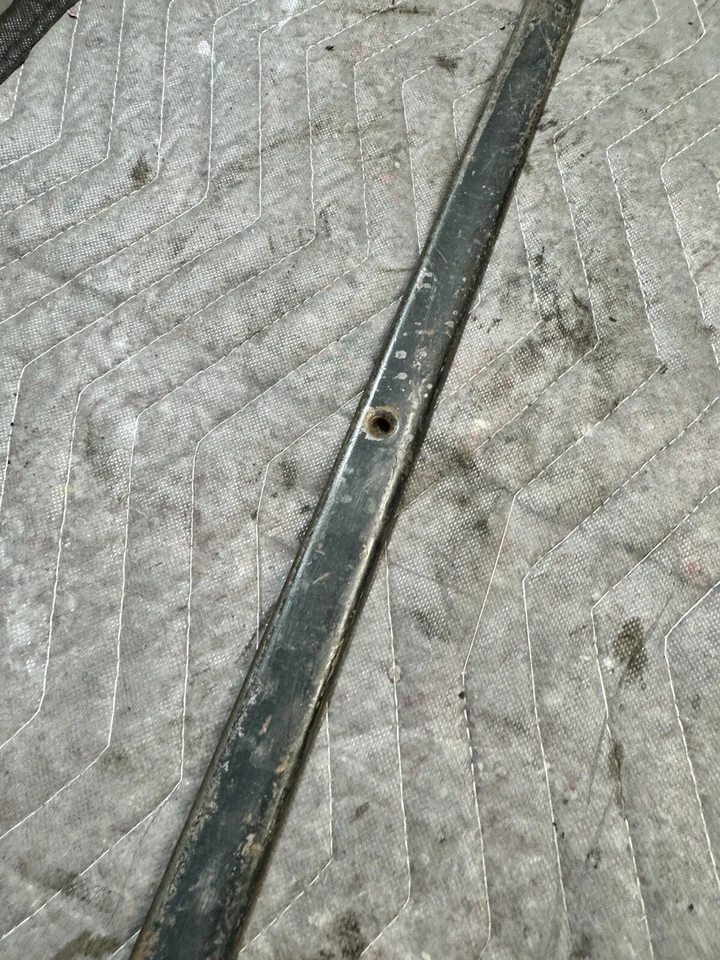 1947 1948 1949 1950 1951 1953 1954 Chevrolet Truck Sill Plate Retainer Original - Image 3 of 4