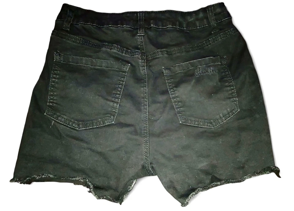 Pantalones Cortos REFUGE Nashville Tiro Alto 5 Botones Corte Negro Envejecido Talla 7 Foto 3 de 3