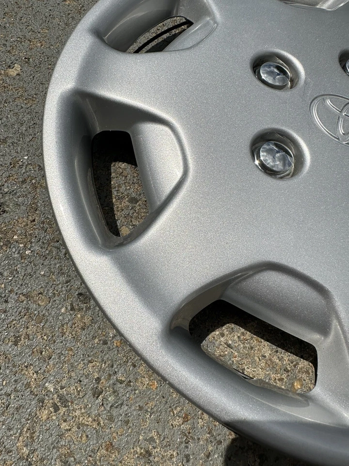 "Cubierta de rueda tapacubos Toyota Camry LE 1991-1994 14"" 42621-06020 muy bonita 92 93 94" Foto 3 de 4