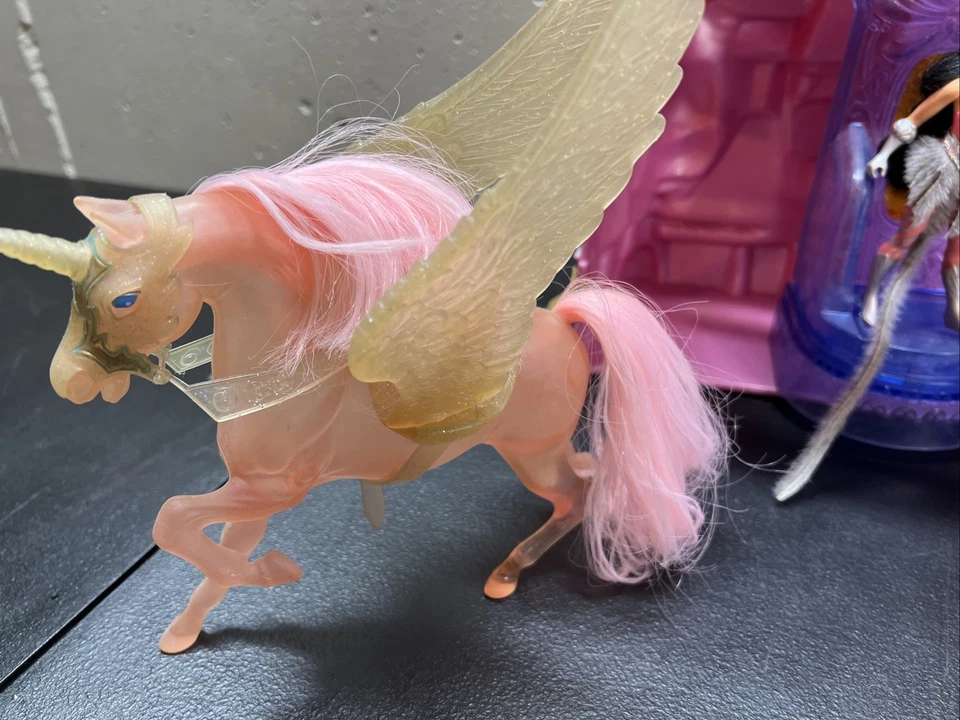 Lote De Colección Años 80 She-ra Princesa Del Poder - Castillo, Muñeca, Caballo y Accesorios Foto 2 de 4