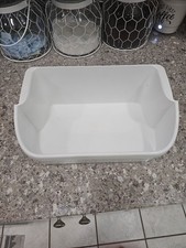 AP2116036 Frigidaire Refrigerator Door Bin White Very Used See Photos/descr.