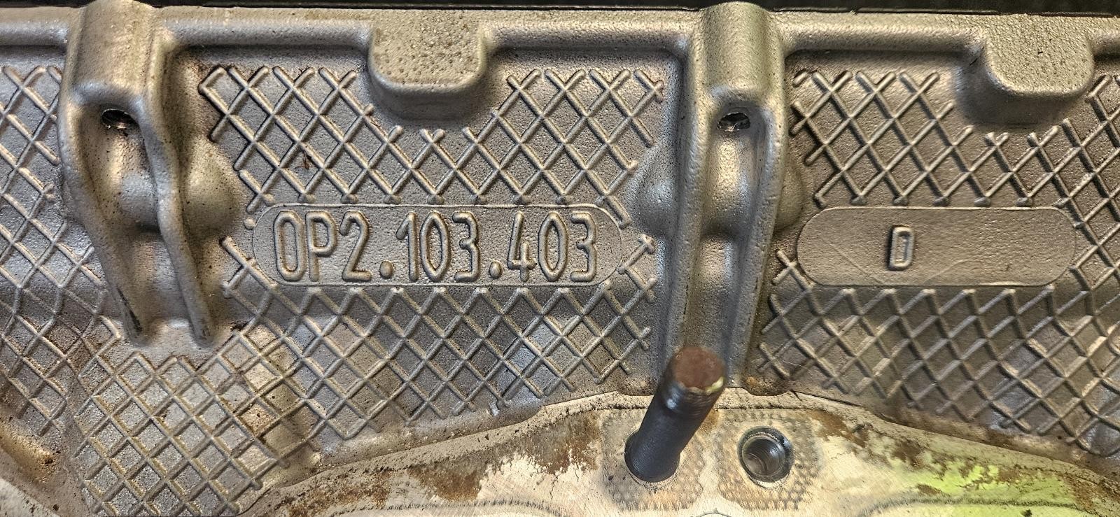 AUDI BENTLEY LAMBO PORSC LEFT ENGINE CYLINDER HEAD 0P2103403D OEM 38K Miles
