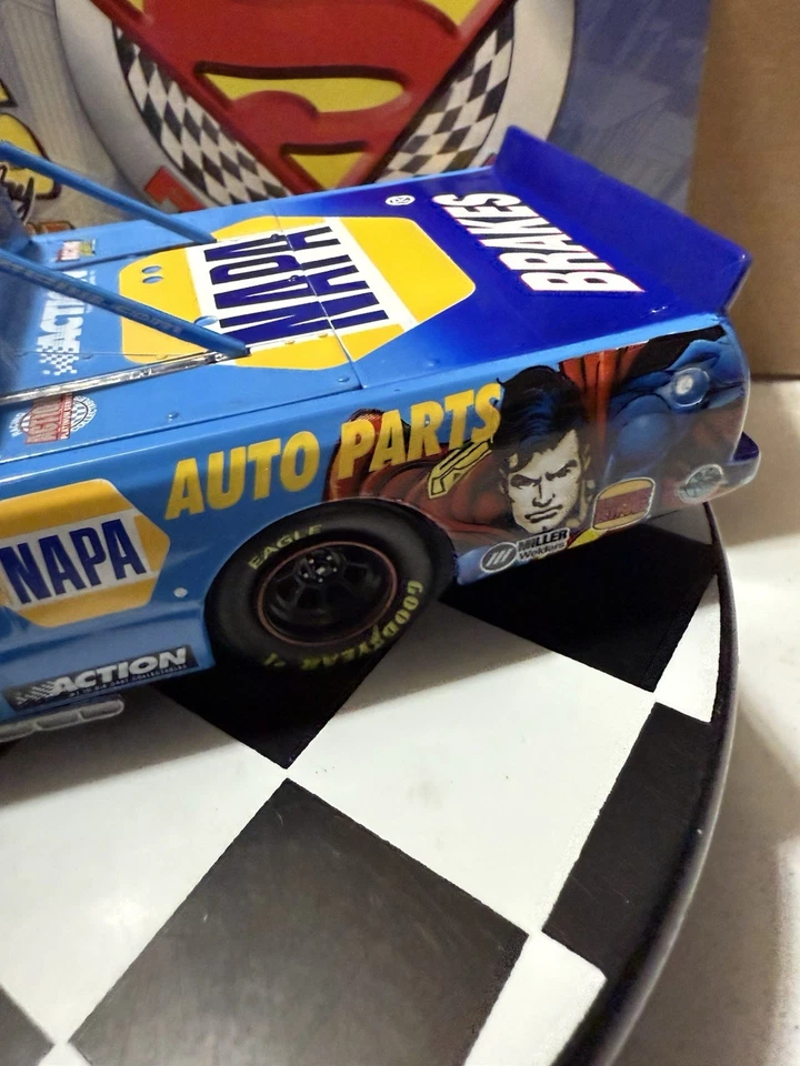 Ron Hornaday #16 NAPA SUPERMAN 1999 Chevy Race Truck 1/24 Nascar Diecast - Image 3 of 4