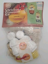 Vtg Walco CAROLLERS Sequin Bead Christmas Ornament Craft Kit 1975 NOS