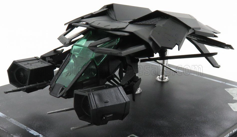 BATMAN - Dark Knight Rises - The Bat - 1:43 SCALE Sealed & Cased - Image 3 of 3