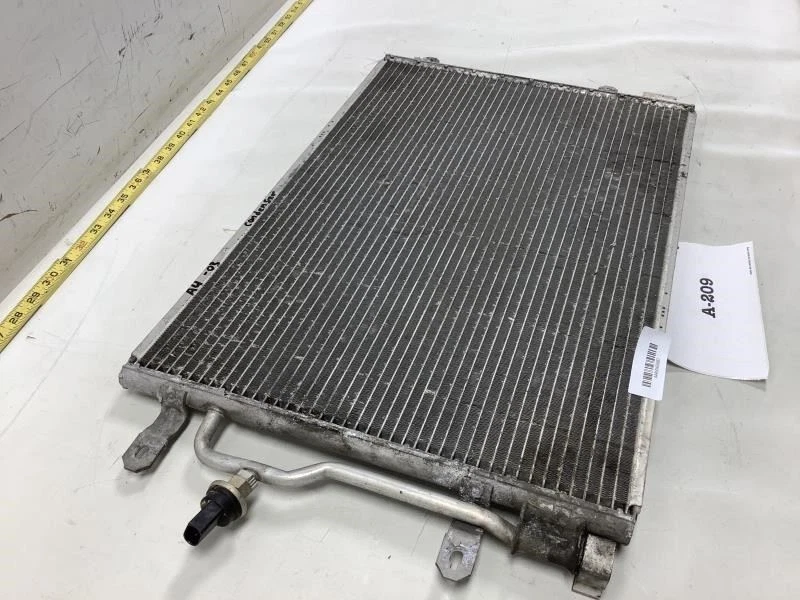 Audi A4 2003 sedán aire acondicionado condensador denso Foto 3 de 4