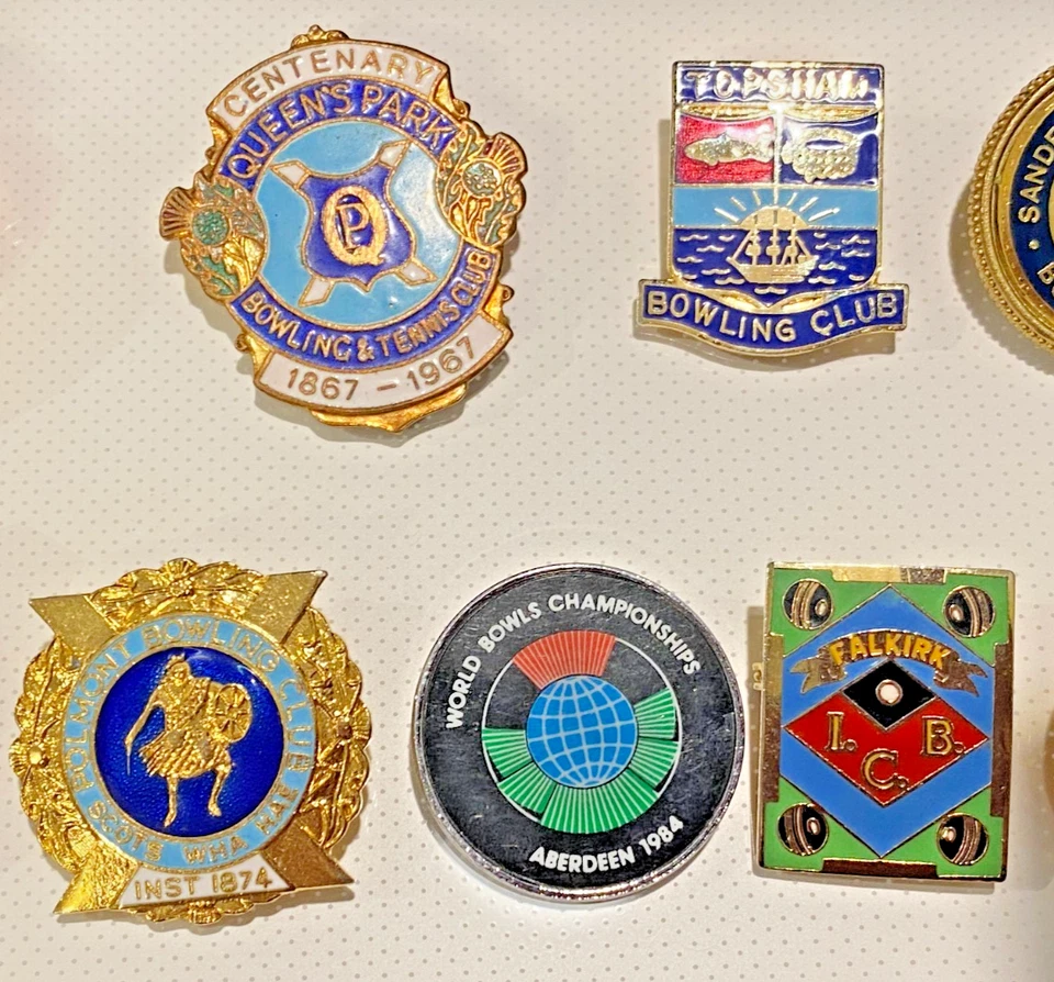 VINTAGE BOWLING CLUB ENAMEL BADGES, BOWLS, ASSOCIATIONS, EX PRESIDENTS - Image 3 of 4