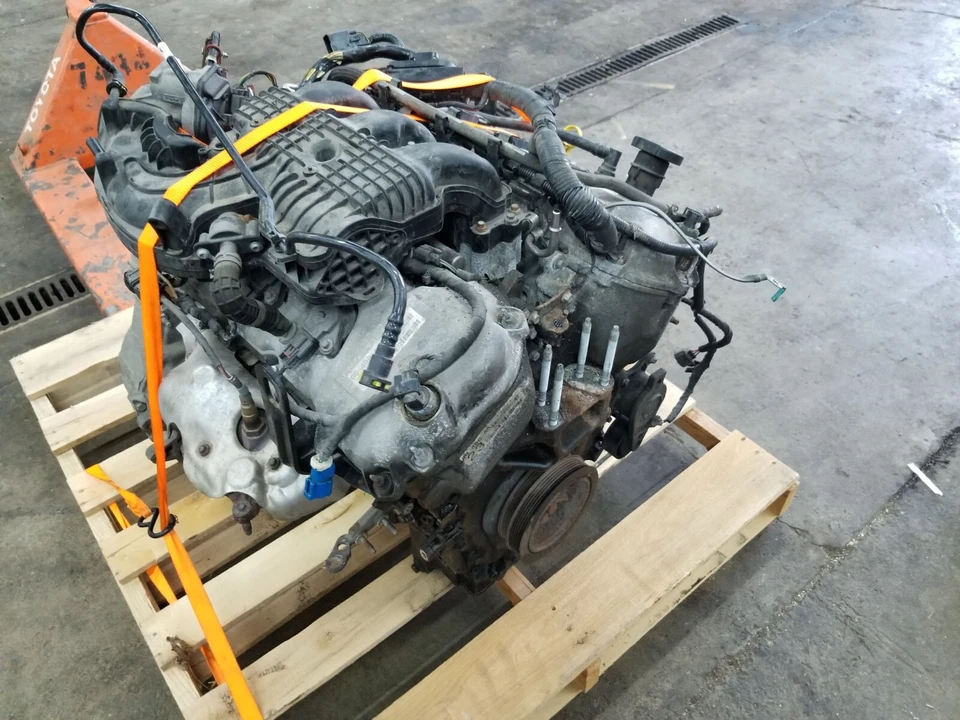 Lincoln MKT 2010 motor de 3,7 L y tracción delantera transmisión automática 226 k millas Foto 3 de 4