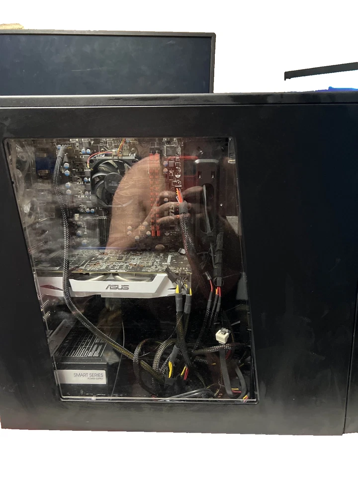 Computadora de escritorio - Bueno para juegos y para streaming - Buen PC de arranque Foto 3 de 4