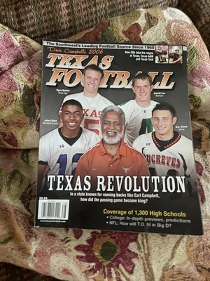 2006 Dave Campbell's Texas Football Magazine Longhorns Earl Campbell - Image 1 of 4