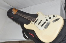 FENDER JAPAN ST72-55, A-serial, made by Fujigen electric guitar Ref No 7956