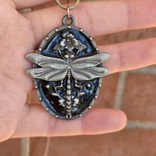 Vtg DragonFly Insect Bug Enamel Brooch Pin Black Large Oval Silvertone Floral