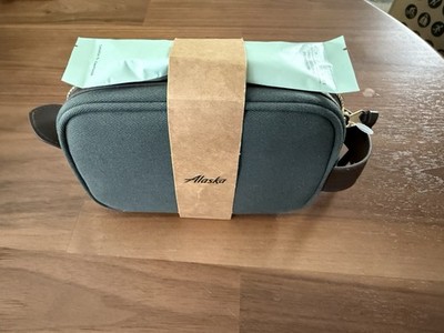 2026 Alaska Airlines x Filson First Class Dopp Kit Salt + Stone Towel NEW