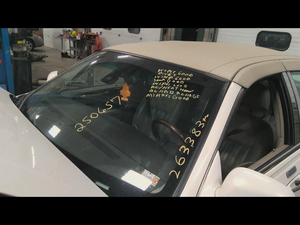 Used Front Left Fender fits: 2003 Lincoln & TOWN CAR Front Left Grade A - Image 2 of 4