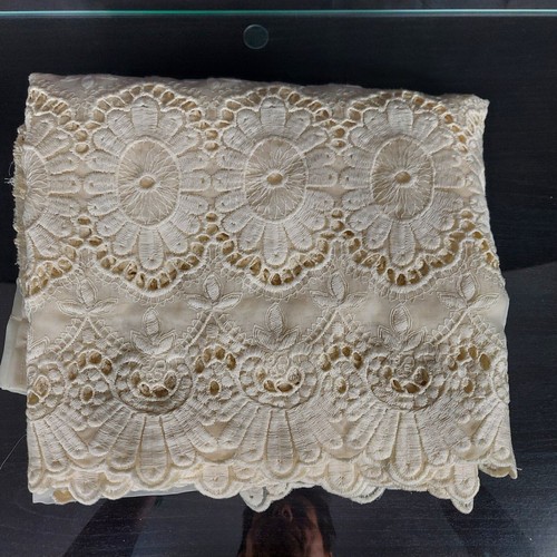 Ivory Chiffon Cut-Out Lace PICTURE WINDOW SLIDER VALANCE Xtra Long 1 @ 184x20" - Picture 6 of 6