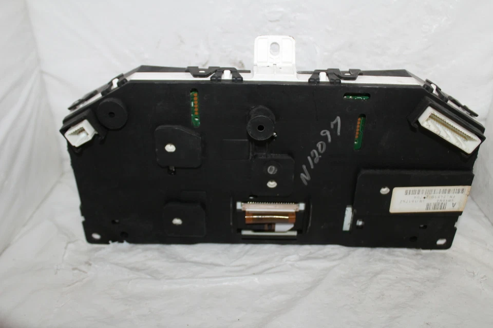 Painel de instrumentos velocímetro 2011 e 12 Nissan Maxima 112.281 milhas - Imagem 2 de 4