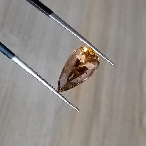 3.60 Carat Natural Cut Axinite Loop Clean Loose Gemstone From Pakistan - Picture 5 of 9