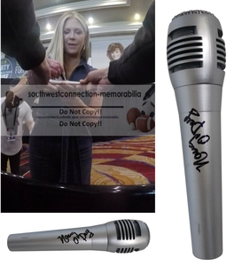 Nancy-O-039-Dell-Entertainment-Tonight-Host-Signed-Autographed-Microphone-Mic-Proof