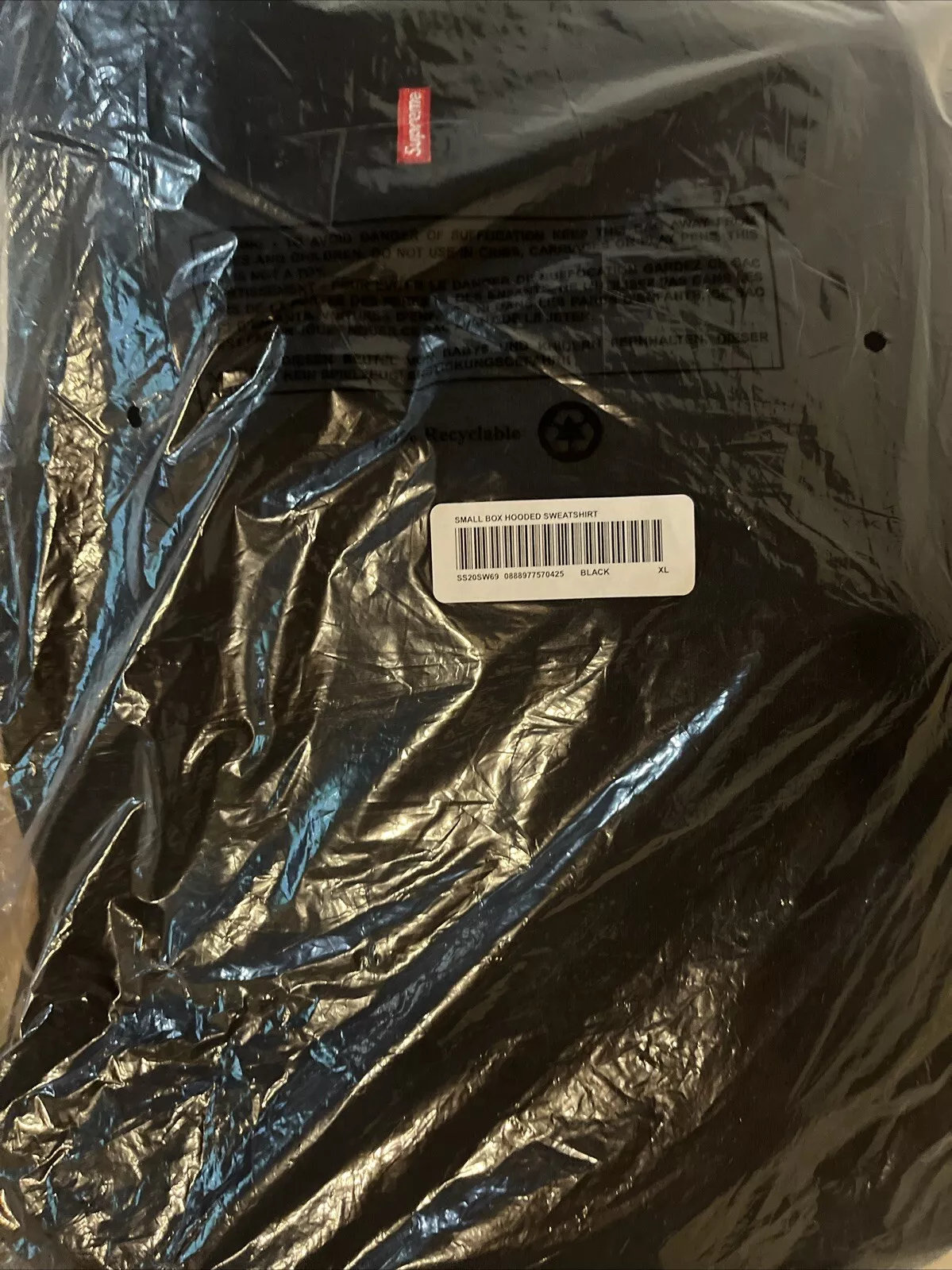 Sweat à capuche noir Supreme Small Box Logo SS20 taille XL