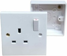 10 Pack Wall Socket & Back Box Pattress Single 1 Gang 13A Switched Socket