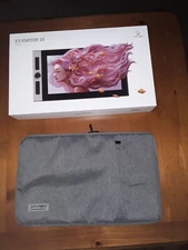 XP-Pen Innovator 16 Display 15.6 Inch Drawing Monitor PLUS Padded Carry Case 