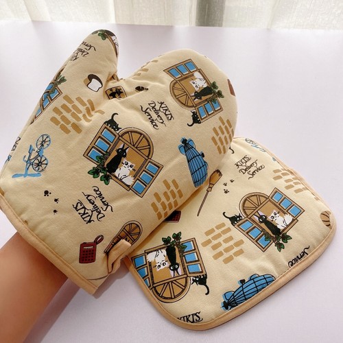 Totoro kiki Oven Mitts Pot Holders Sets Hanging Kitchen Glove Heat Resistant - Picture 10 of 24
