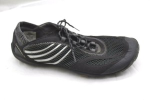 barefoot tennis shoes