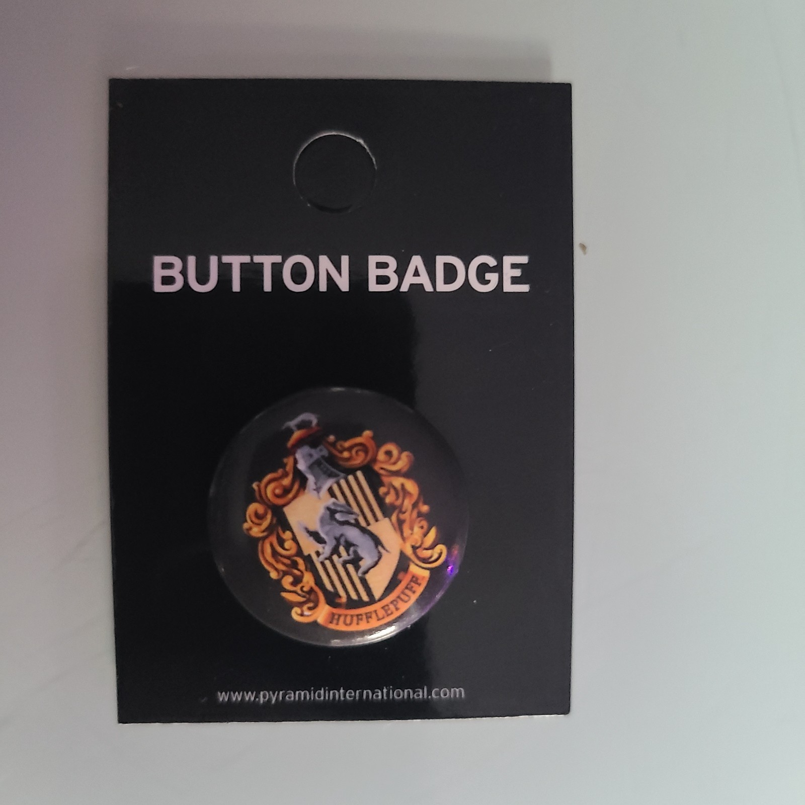 Paquetes de Insignias Oficiales Pin Harry Potter Animales Fantásticos Anime Película TV Nuevo Reino Unido
