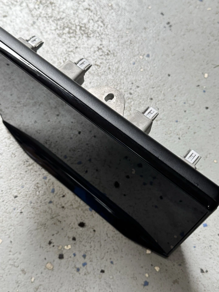 Ford Expedition Max 2022-2024 tablero delantero 12' pantalla de información central Foto 4 de 4