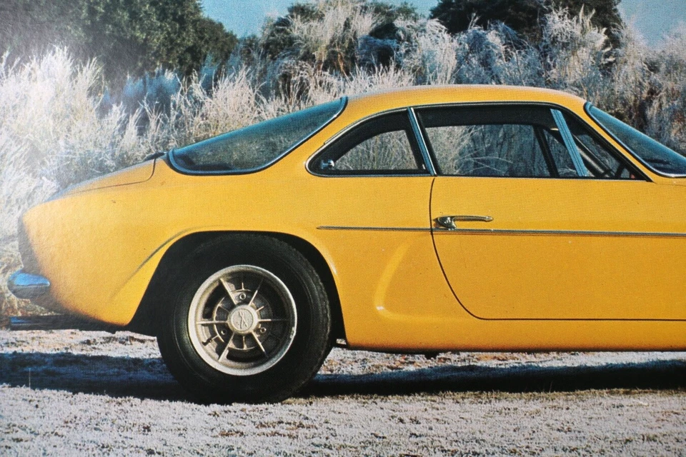 AFFICHE ANCIENNE AUTOMOBILE RENAULT ALPINE A110 JAUNE 1971 TRES RARE ESPAGNE - Photo 4/4