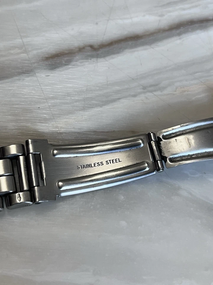 Correa de reloj de acero inoxidable fósil más cuatro eslabones adicionales cierre de pulsera de 6 pulgadas 19 mm Foto 4 de 4