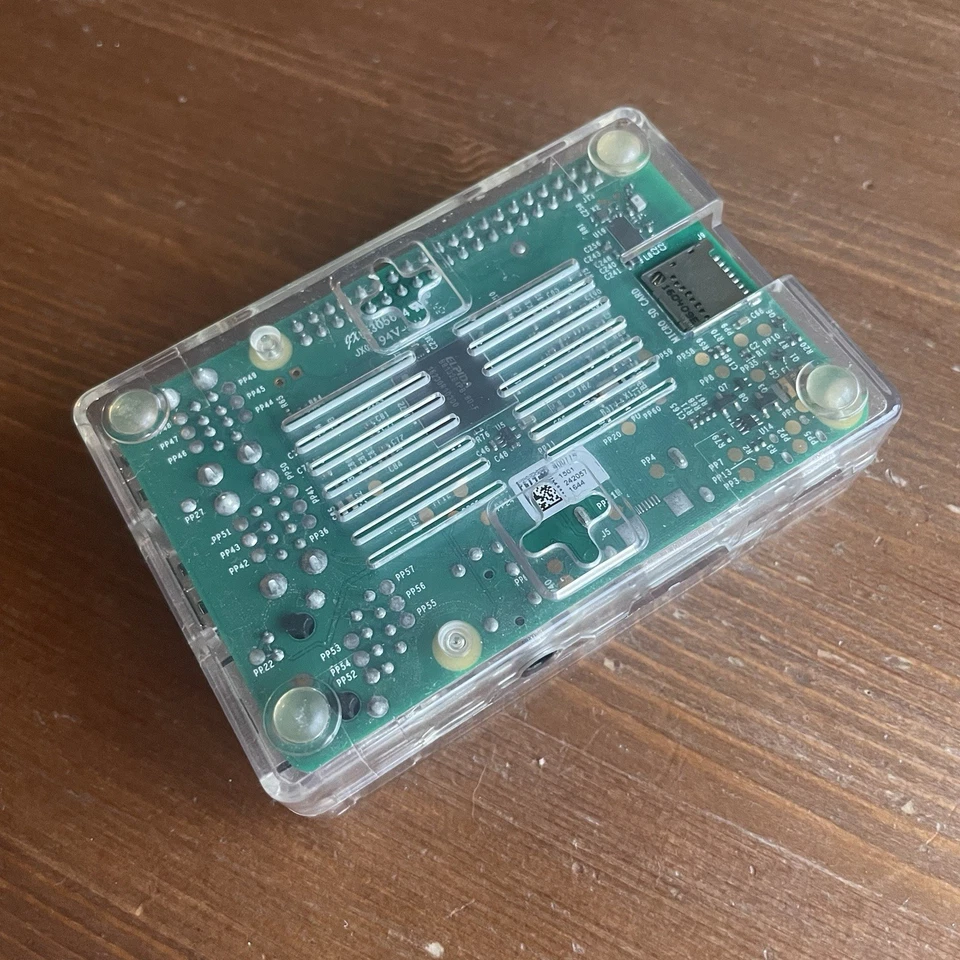 Raspberry Pi 3 Model B Rev 1.2 1 GB Ram und Gehäuse, 16 GB SD-Card - Bild 3 von 3