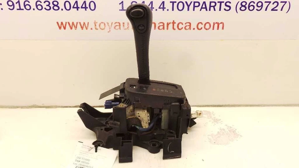 Toyota Solara LX 2002 tracción delantera con palanca de cambios automática Foto 2 de 4