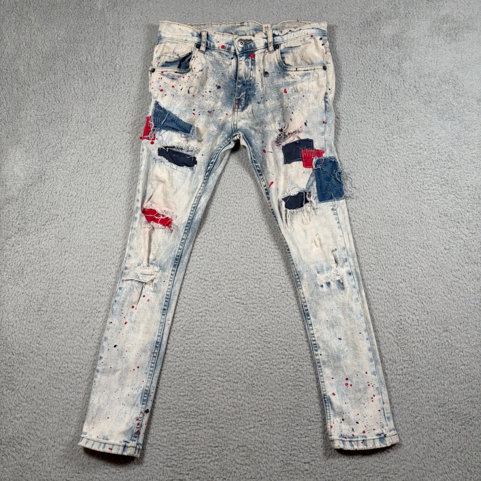 Evolution in Design Distressed Patchwork Paint Ac… - image 1