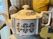 Sadler Tea Pot#3368. Vint-Trimmed In 24kt Gold. Excellent Condition. Unique Desi