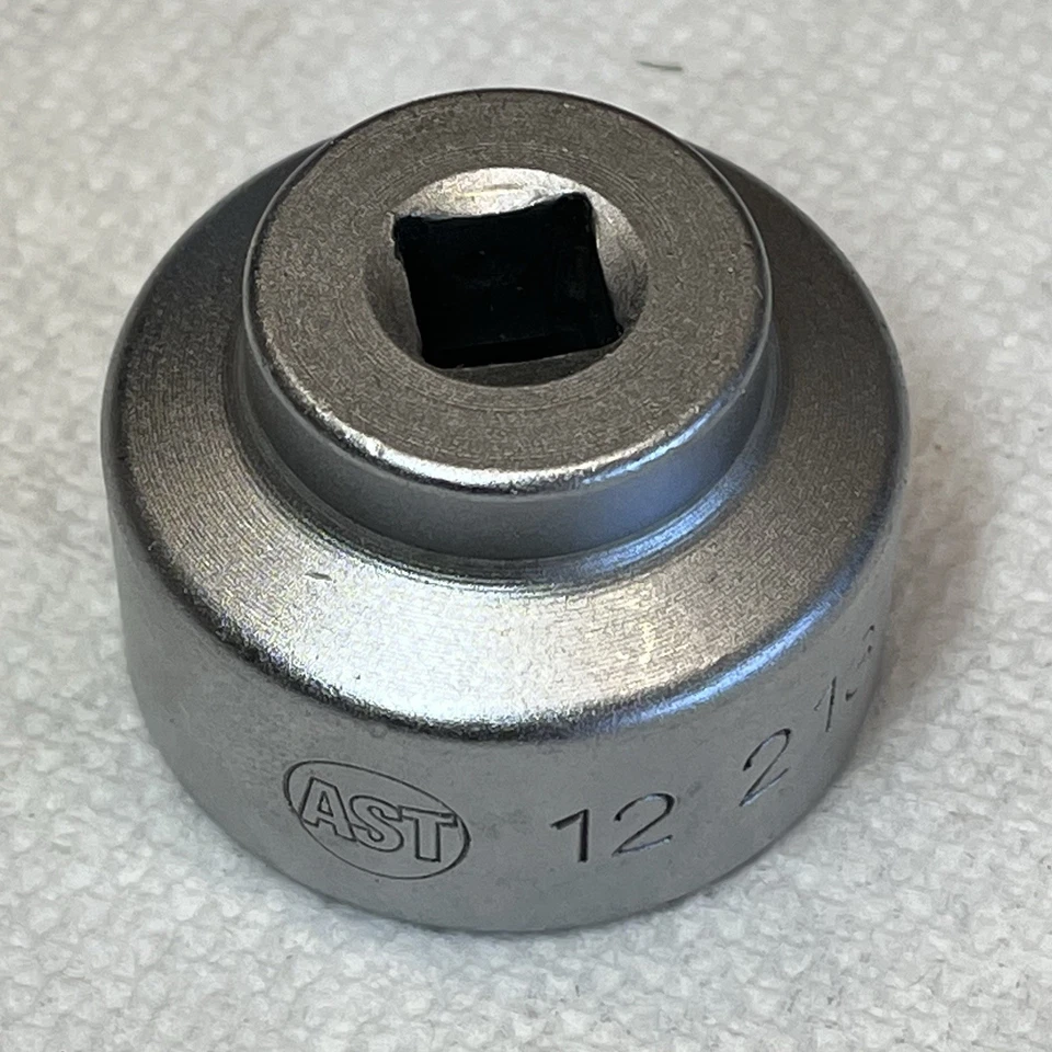 AST #12 2132 Enchufe Filtro Aceite Cubierta 32mm 6 Puntos 3/8" Unidad Foto 2 de 4