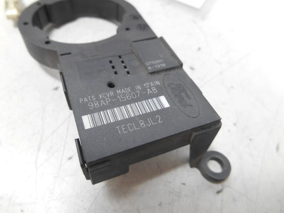 Kit Chiave ECU Ford Ka I 1.3 44kw 60cv J4S 2001 1S5F-12A650-BD 98AP-15607-AB Foto 4 de 4