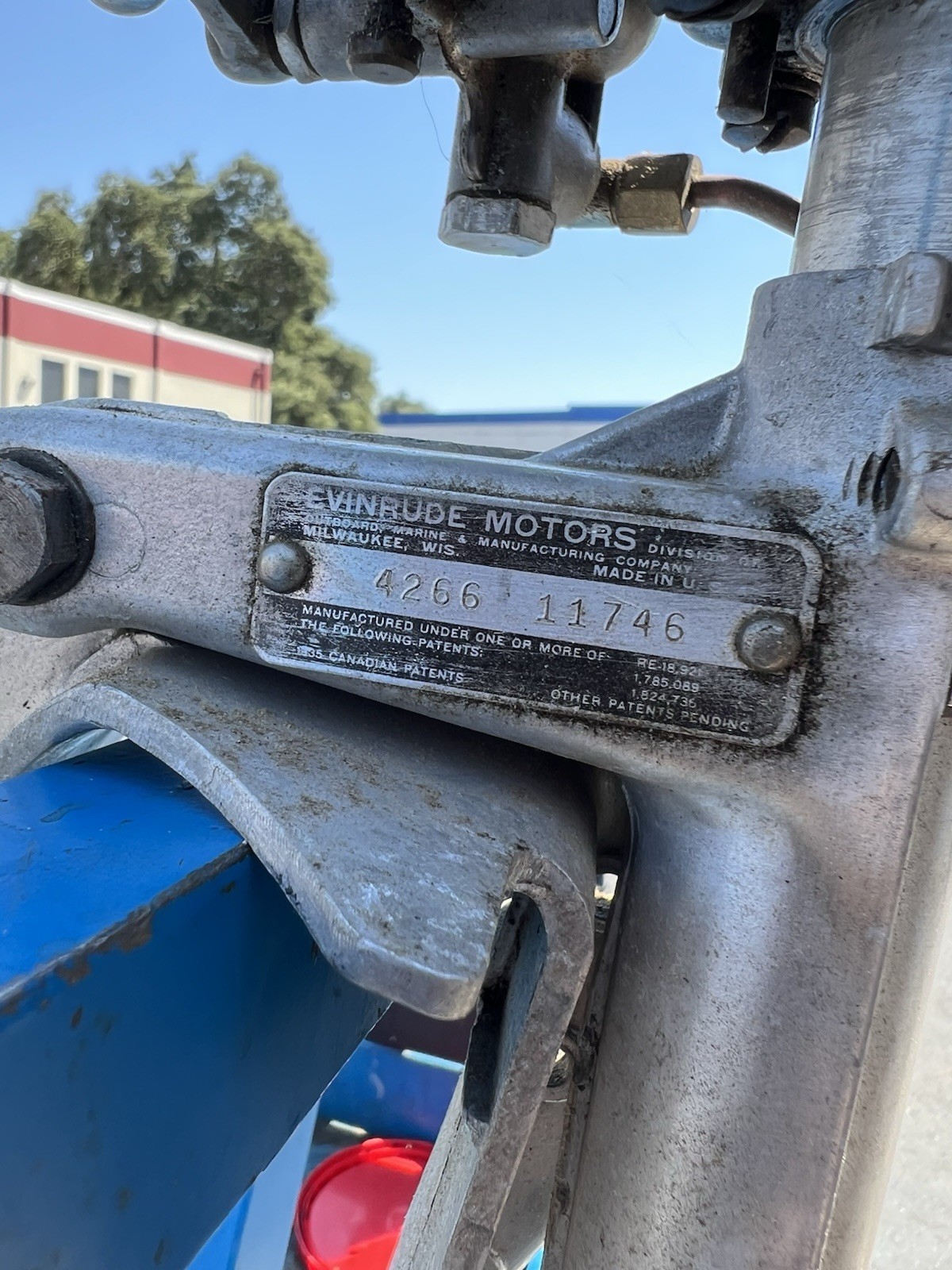 EVINRUDE ELTO Outboard Boat Motor - Small And Untouched Or Messed With