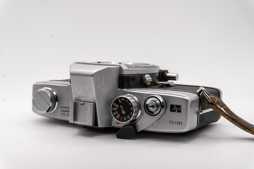Minolta SRT 101 35mm SLR Film Camera Body Only (READ) Mirror lockup - No Meter - Picture 4 of 5
