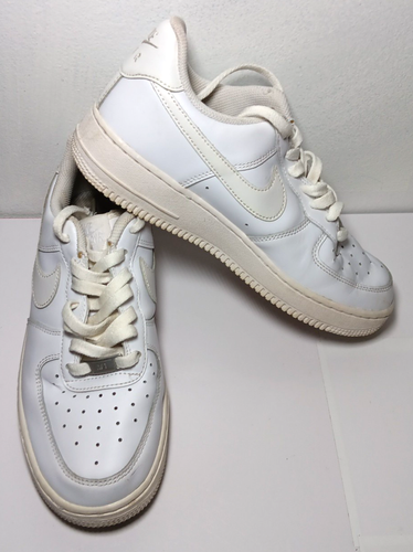 Nike Size 8 White Air Force 1 Ones DD8959-100 Shoes