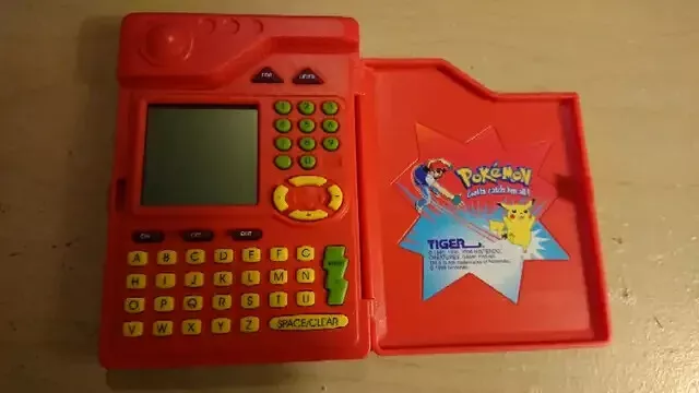 Pokemon Electronic Pokedex Vintage - Tiger Electronics 1998