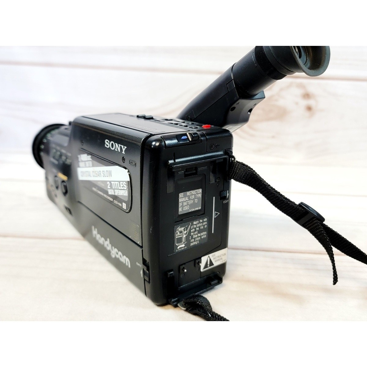 Vintage Sony CCD-F40 HandyCam Video 8 Camcorder Black W/ Charger