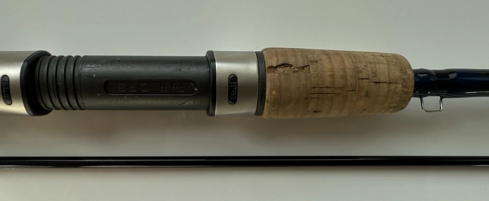 Vara de pesca G Loomis STR-1082S GL2 9’ Light Mod ação rápida 6-10 lb/1/4-1/2 oz - Imagem 2 de 4