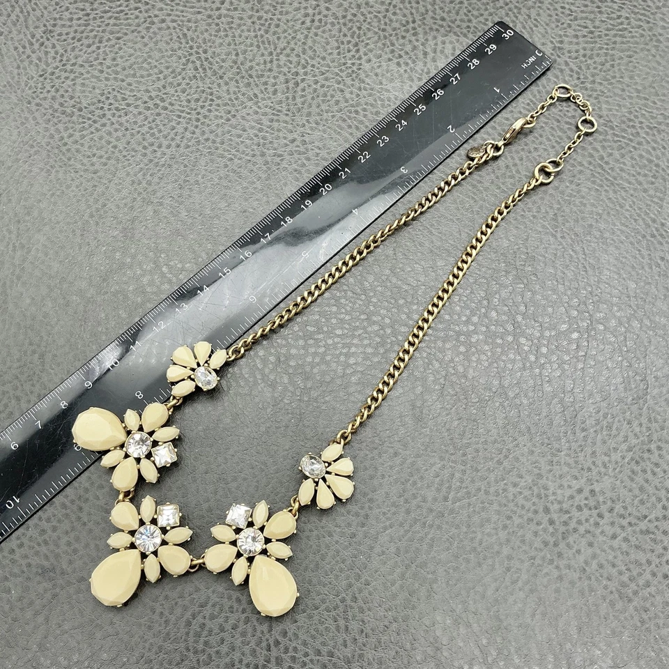 J.Crew женщин заявление ожерелье цветочный со стразами слоновой кости каплевидный золотой тон - Изображение 3 из 4