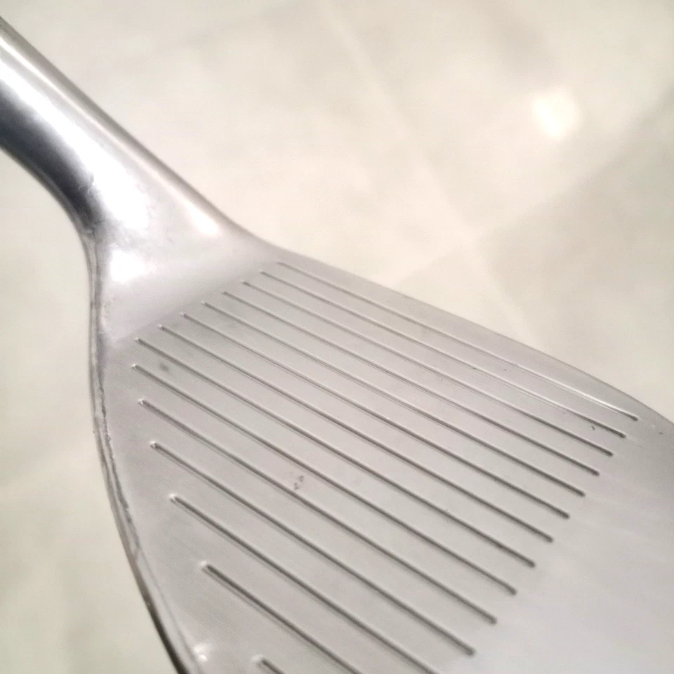 Wilson Staff FG TOUR TRACTION CONTROL Sand Wedge 54°/ 13° TT DG Steel Men's RH - Image 3 of 4
