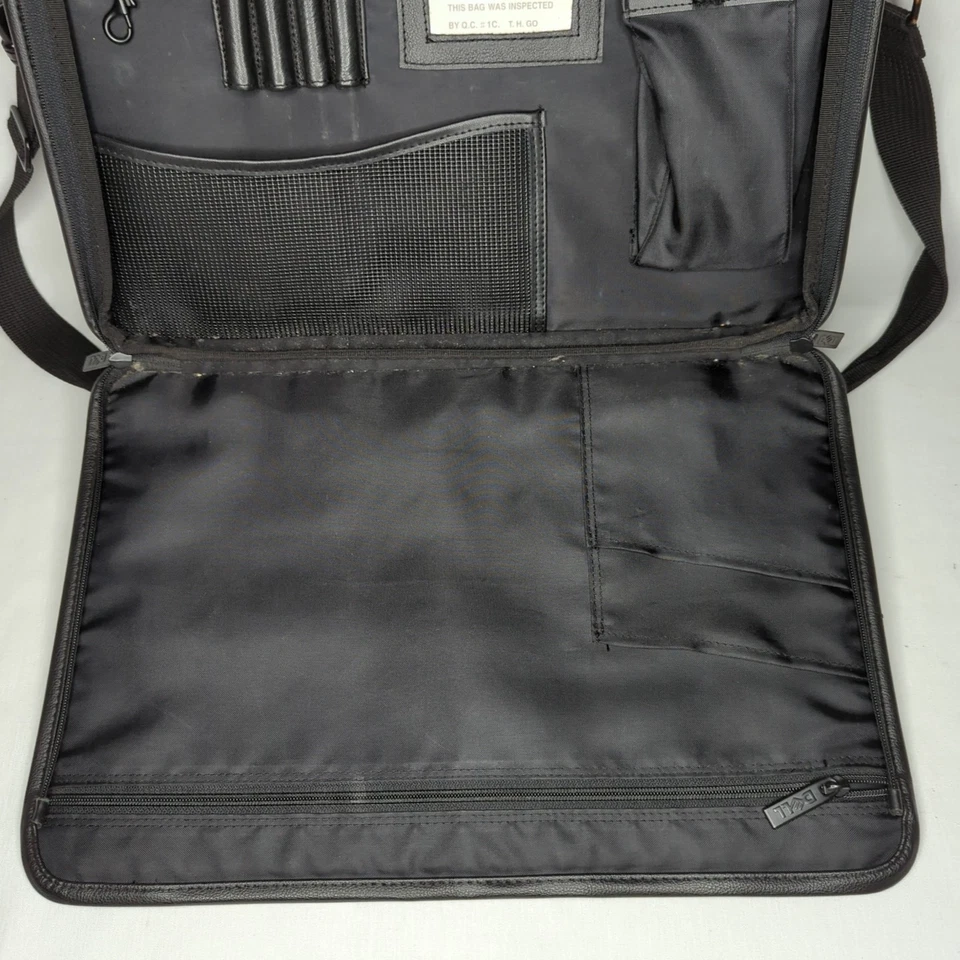 Bolso Ejecutivo para Laptop DELL Cuero Negro Correa 17x13 Pulgadas DL23A Viaje Como Nuevo Foto 3 de 4