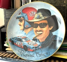 HAND SIGNED/ RICHARD PETT Y  FIRST LIMITED  EDITION!!  HAND SIGNED/ AUTOGRAPHED!