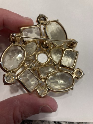 Large Vintage Brooch Statement Piece Read - Picture 5 of 9