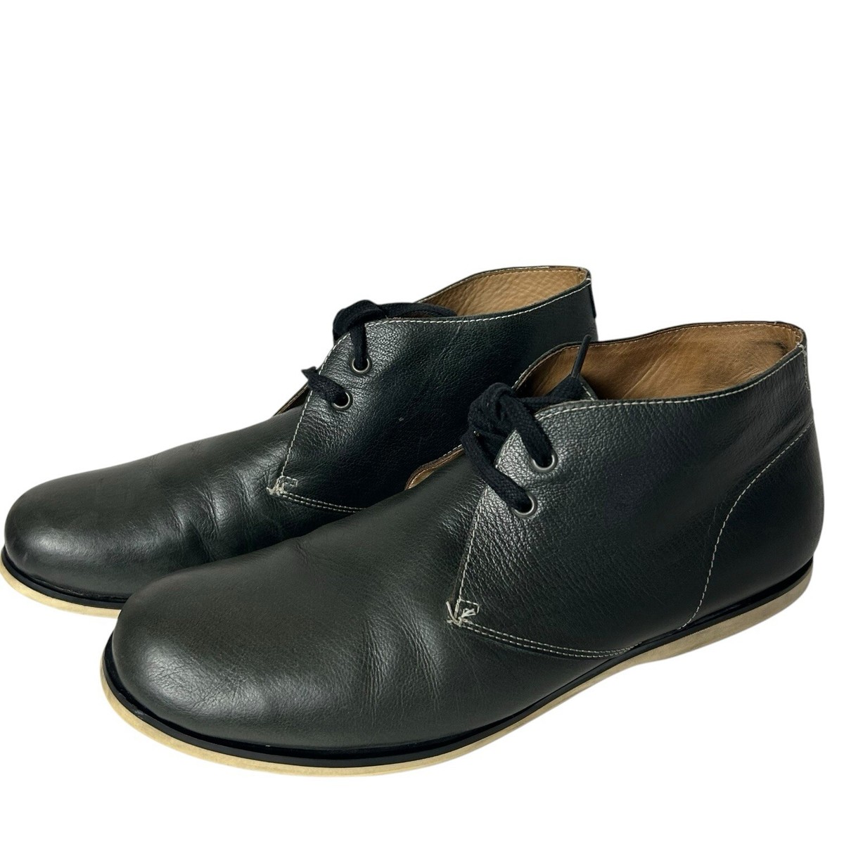John Varvatos Gray Desert Chukka Boots with Teal Laces John Varvatos Desert Boots for Men for Sale | Shop New  main image 3