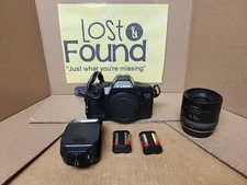 Canon EOS 850 Camera W/ Zoon Lens & Flash **SOLD AS PARTS ONLY** See Pics